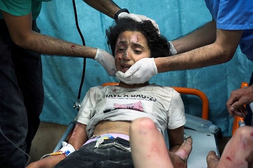 İsrailin Hastane Saldırısını Kınıyoruz